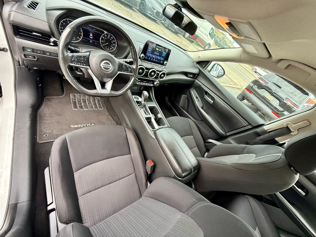 Nissan Sentra SV 2021