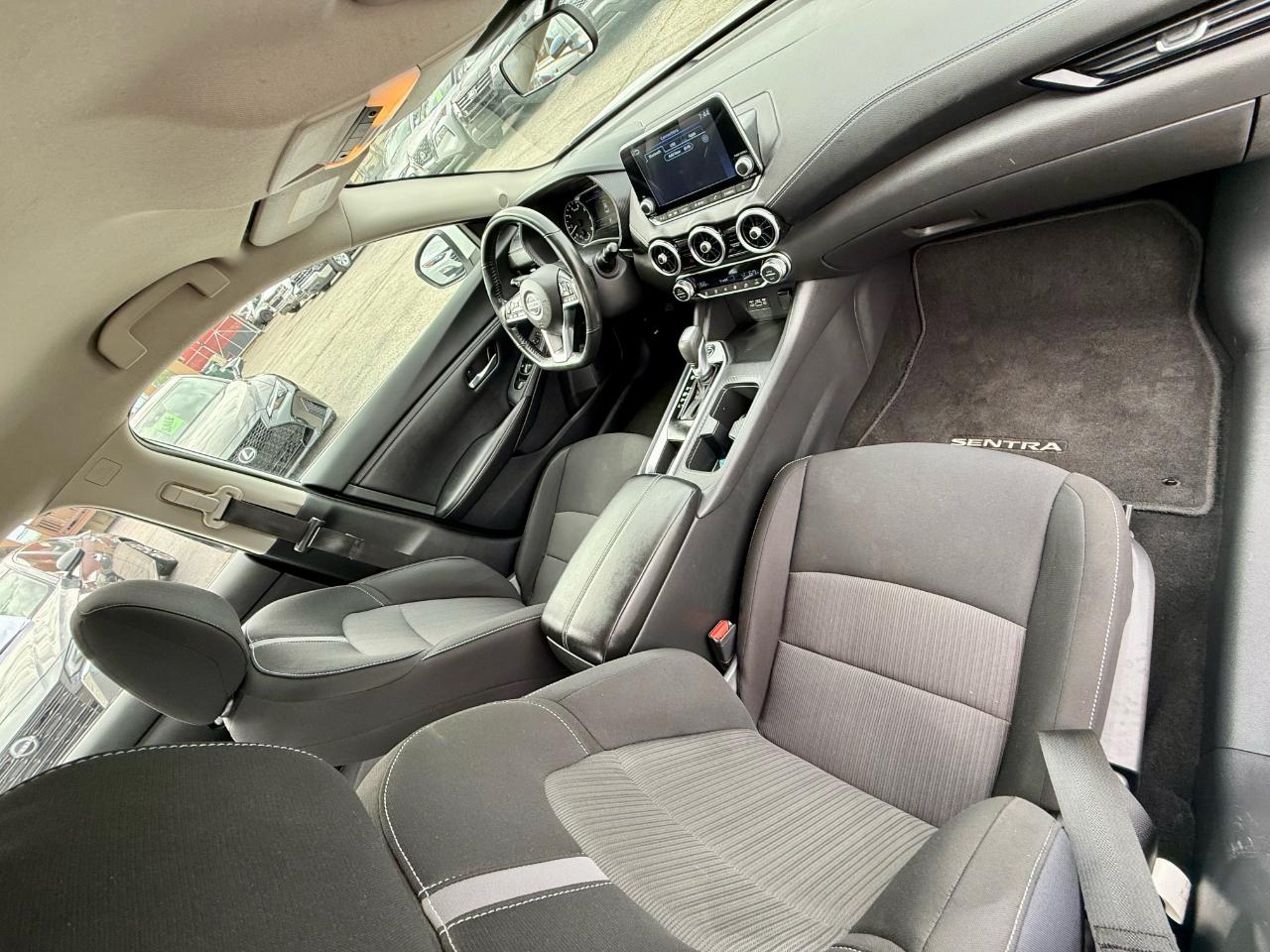 Nissan Sentra SV 2021