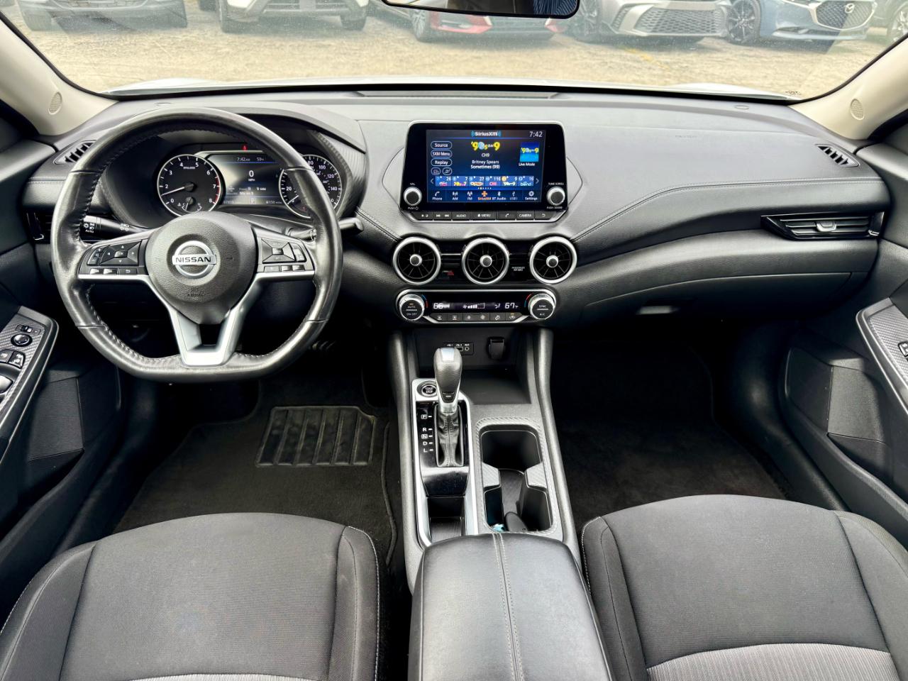 Nissan Sentra SV 2021