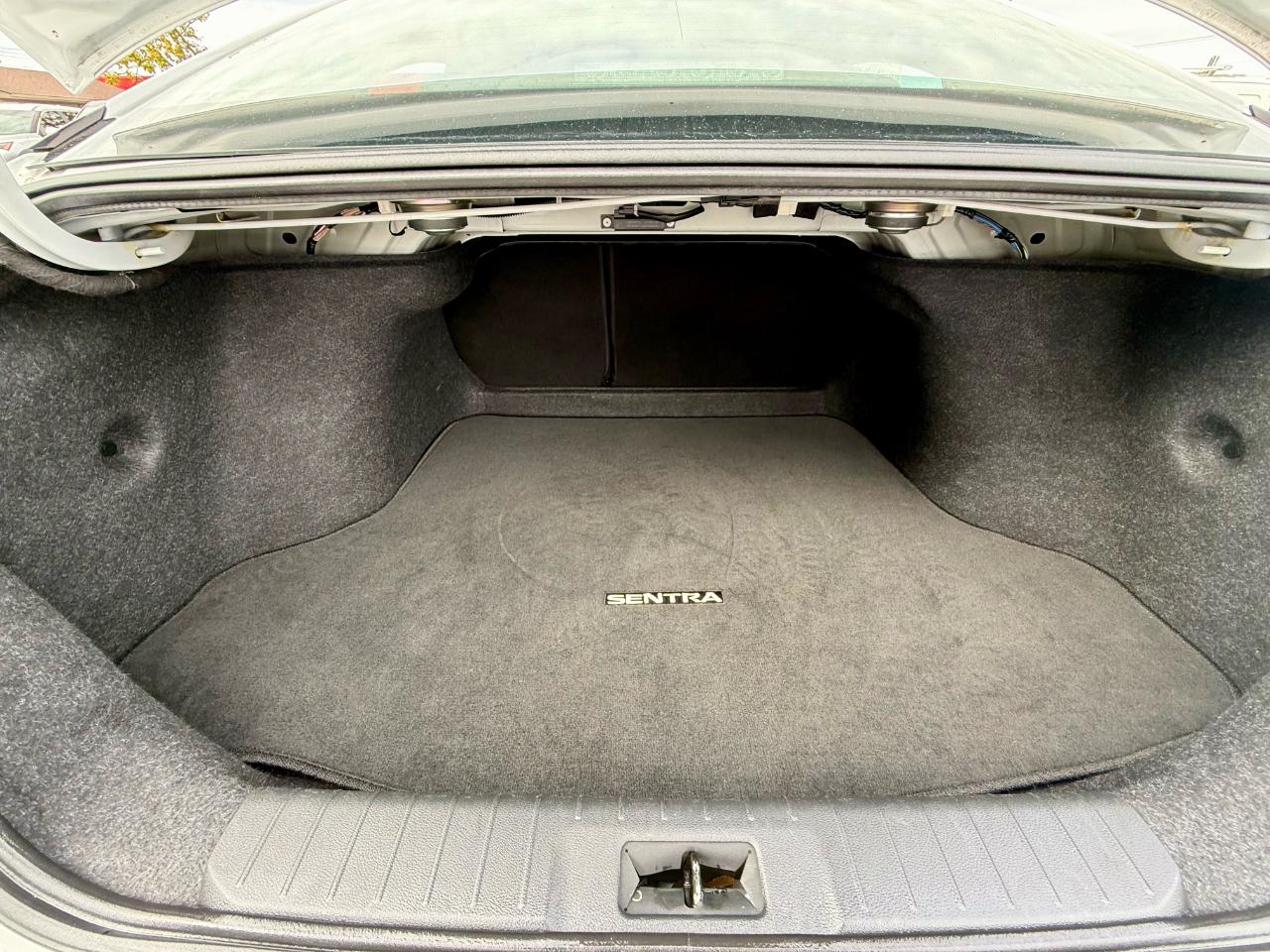 Nissan Sentra SV 2021