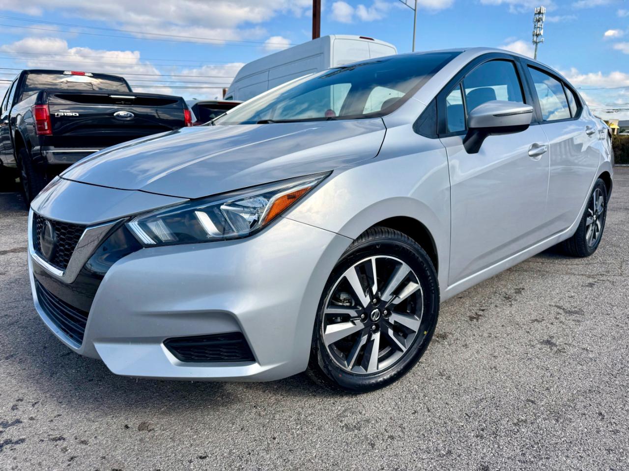 Nissan Versa SV 2020