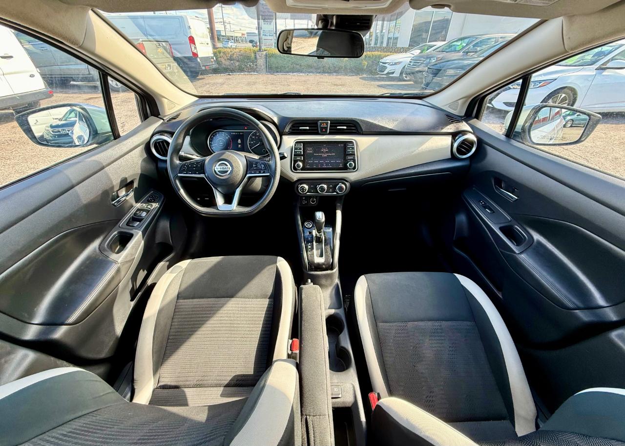 Nissan Versa SV 2020
