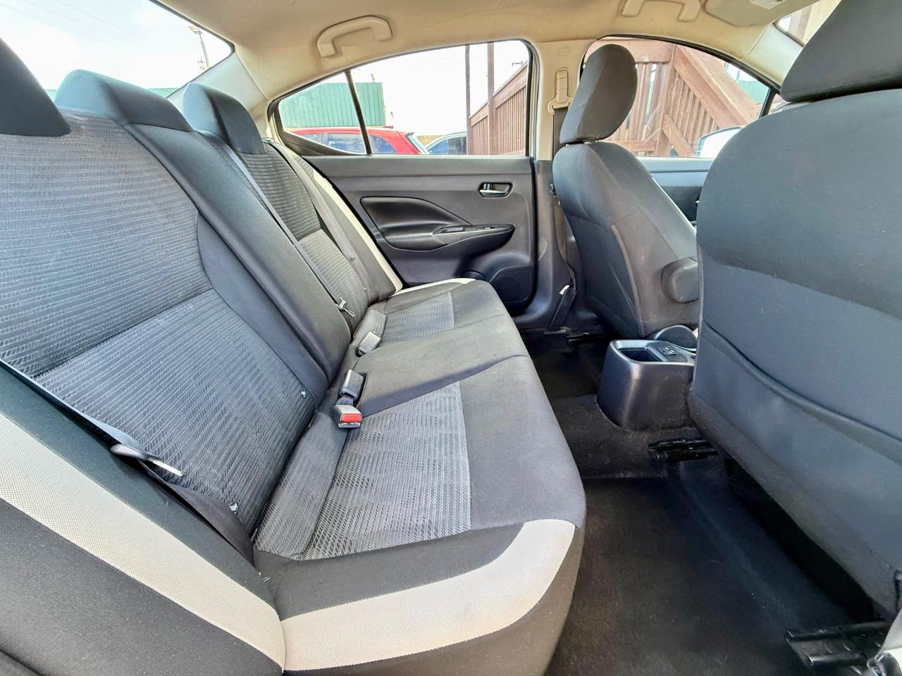 Nissan Versa SV 2020