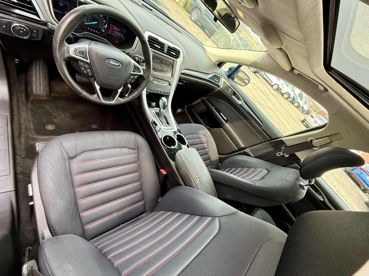 Ford Fusion SE 2013