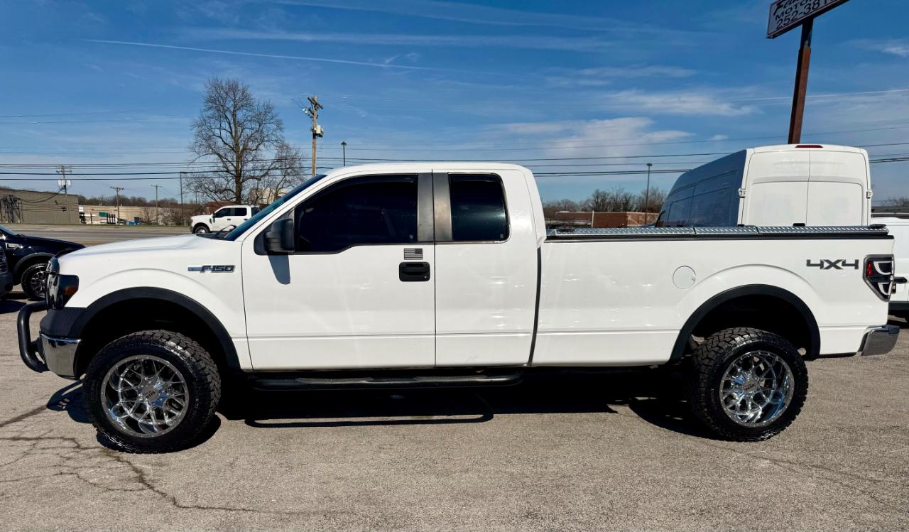 Ford F-150 XL SuperCab 8-ft. Bed 4WD 2013