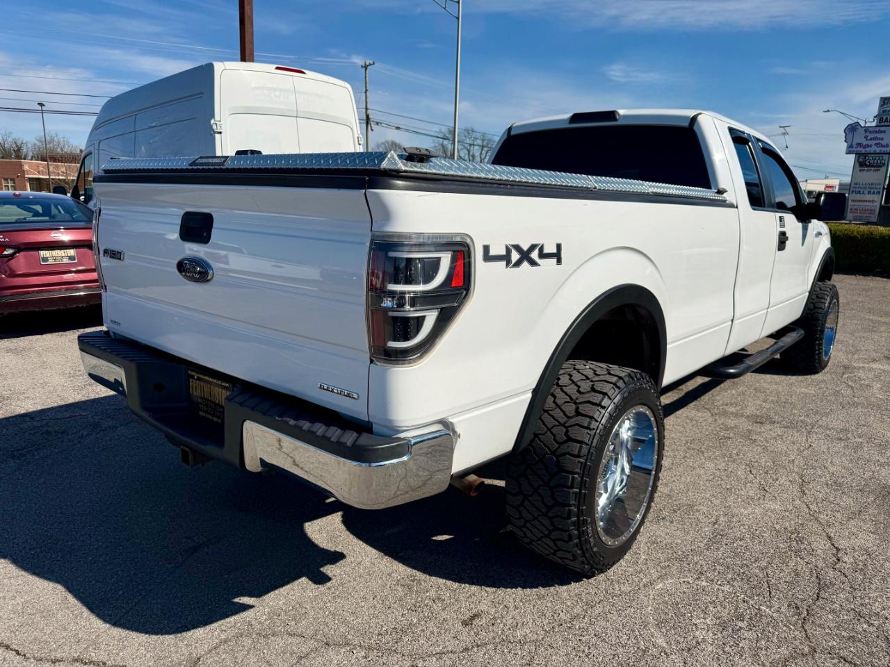 Ford F-150 XL SuperCab 8-ft. Bed 4WD 2013