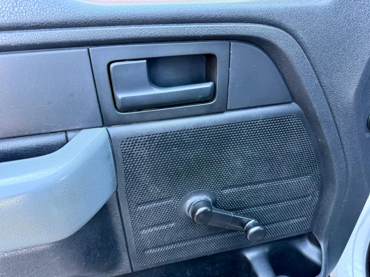 Ford F-150 XL SuperCab 8-ft. Bed 4WD 2013