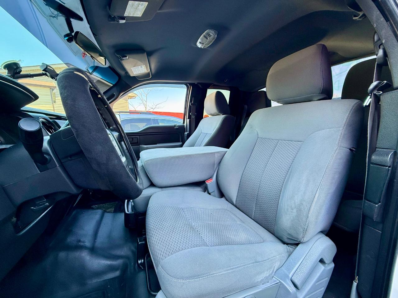 Ford F-150 XL SuperCab 8-ft. Bed 4WD 2013