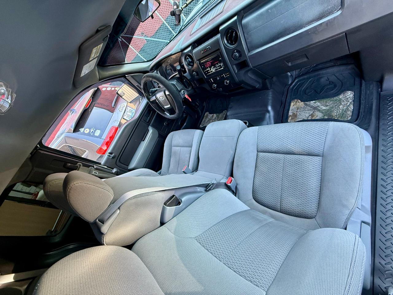 Ford F-150 XL SuperCab 8-ft. Bed 4WD 2013