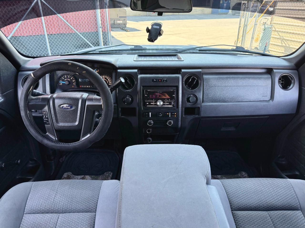 Ford F-150 XL SuperCab 8-ft. Bed 4WD 2013