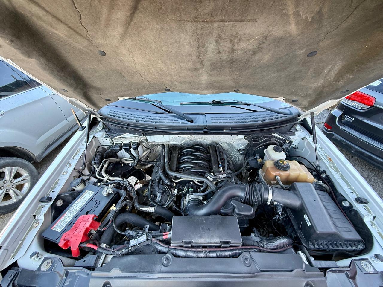 Ford F-150 XL SuperCab 8-ft. Bed 4WD 2013