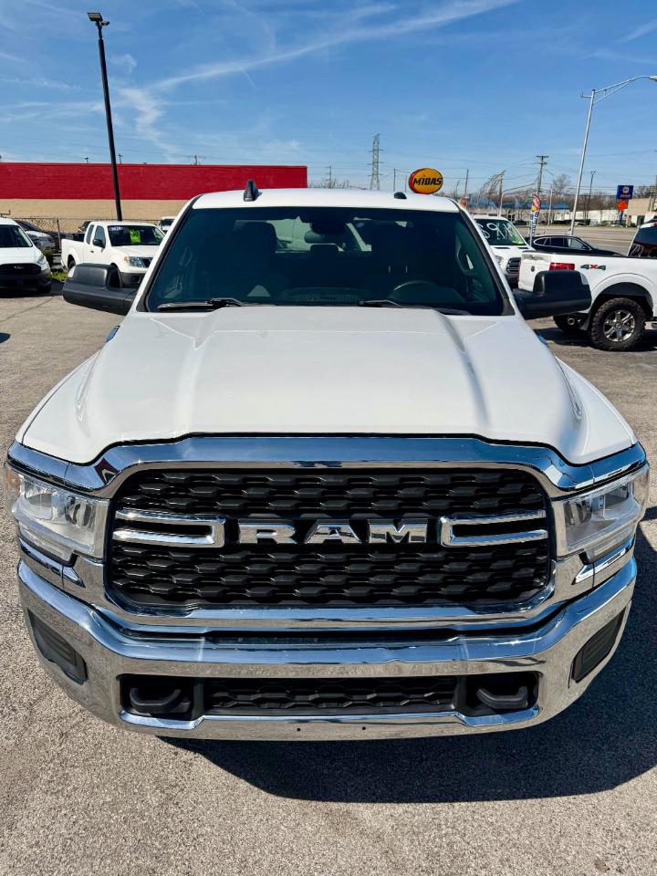 RAM 3500 Big Horn Crew Cab LWB 4WD 2022