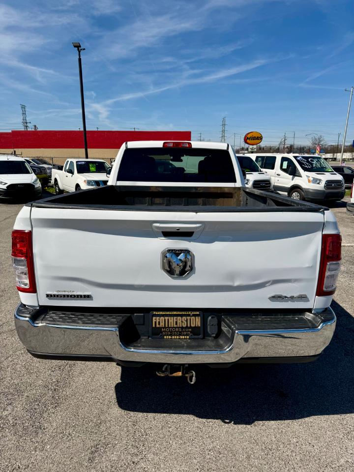 RAM 3500 Big Horn Crew Cab LWB 4WD 2022