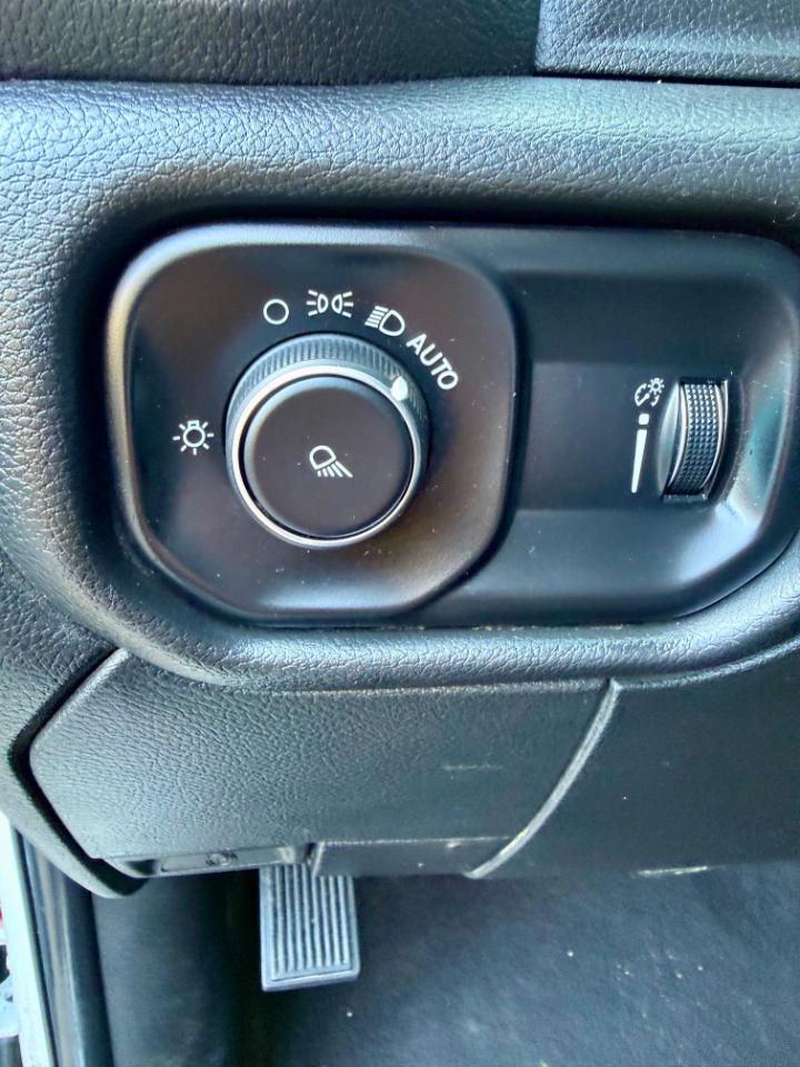 RAM 3500 Big Horn Crew Cab LWB 4WD 2022