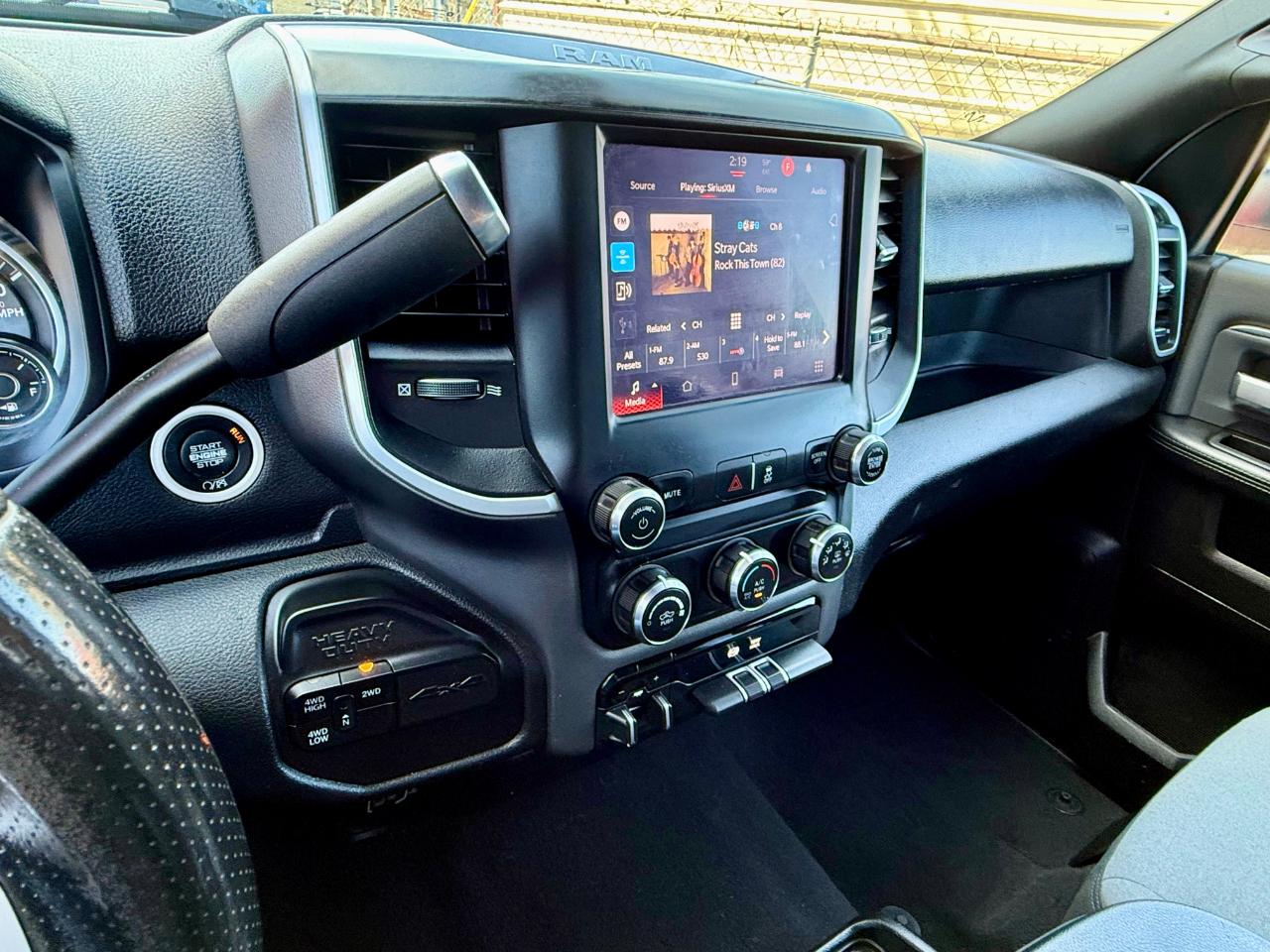 RAM 3500 Big Horn Crew Cab LWB 4WD 2022