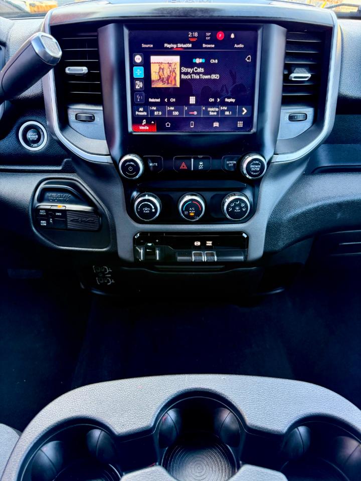 RAM 3500 Big Horn Crew Cab LWB 4WD 2022