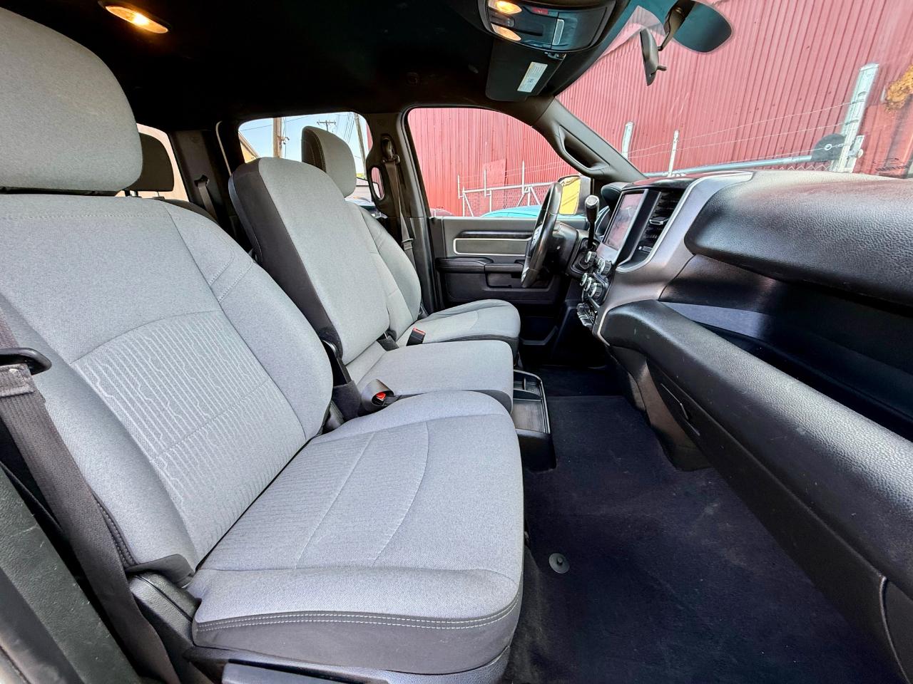 RAM 3500 Big Horn Crew Cab LWB 4WD 2022