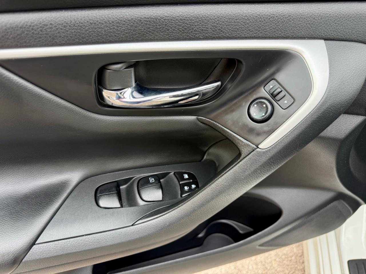 Nissan Altima 2.5 SV 2018