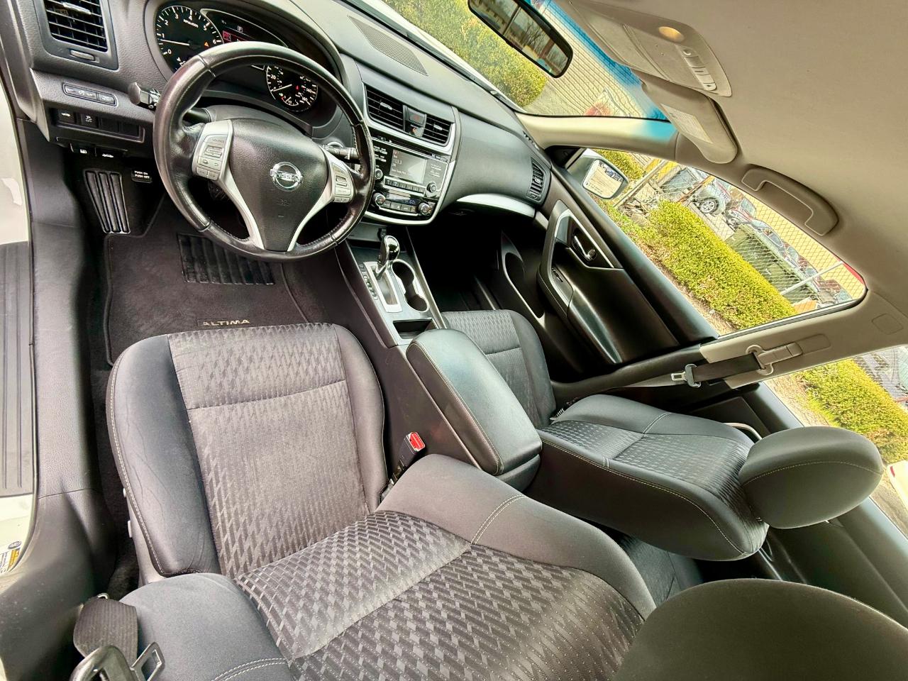 Nissan Altima 2.5 SV 2018