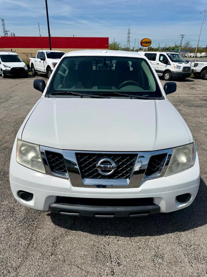 Nissan Frontier SV Crew Cab 4WD 2017