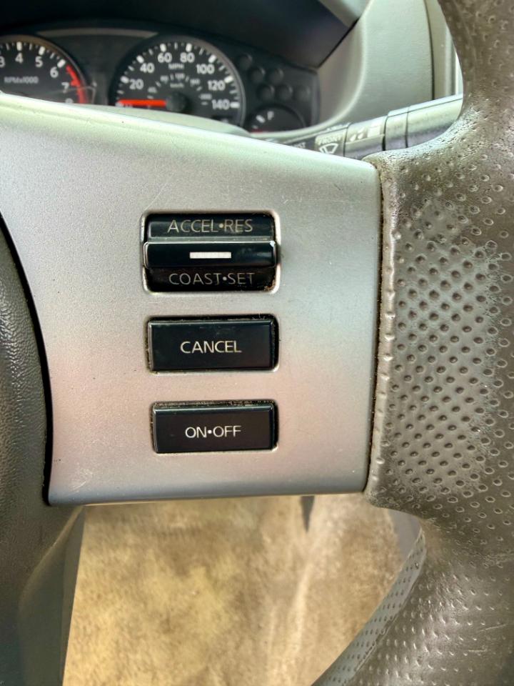 Nissan Frontier SV Crew Cab 4WD 2017