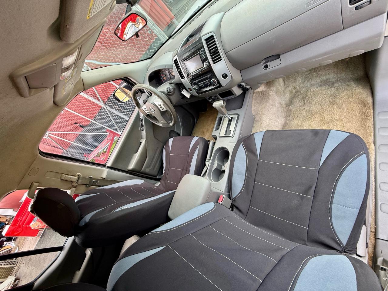 Nissan Frontier SV Crew Cab 4WD 2017