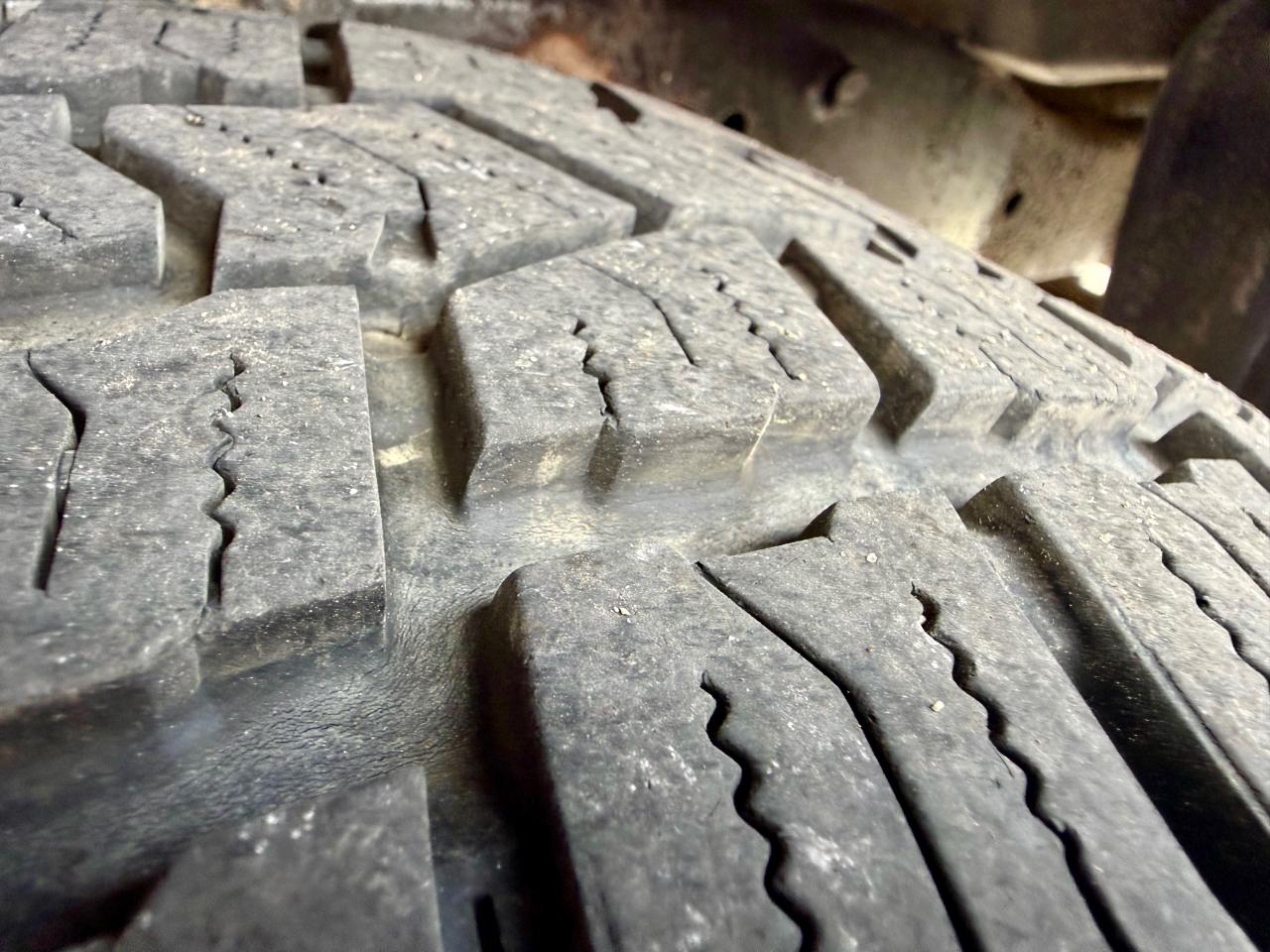 Nissan Frontier SV Crew Cab 4WD 2017