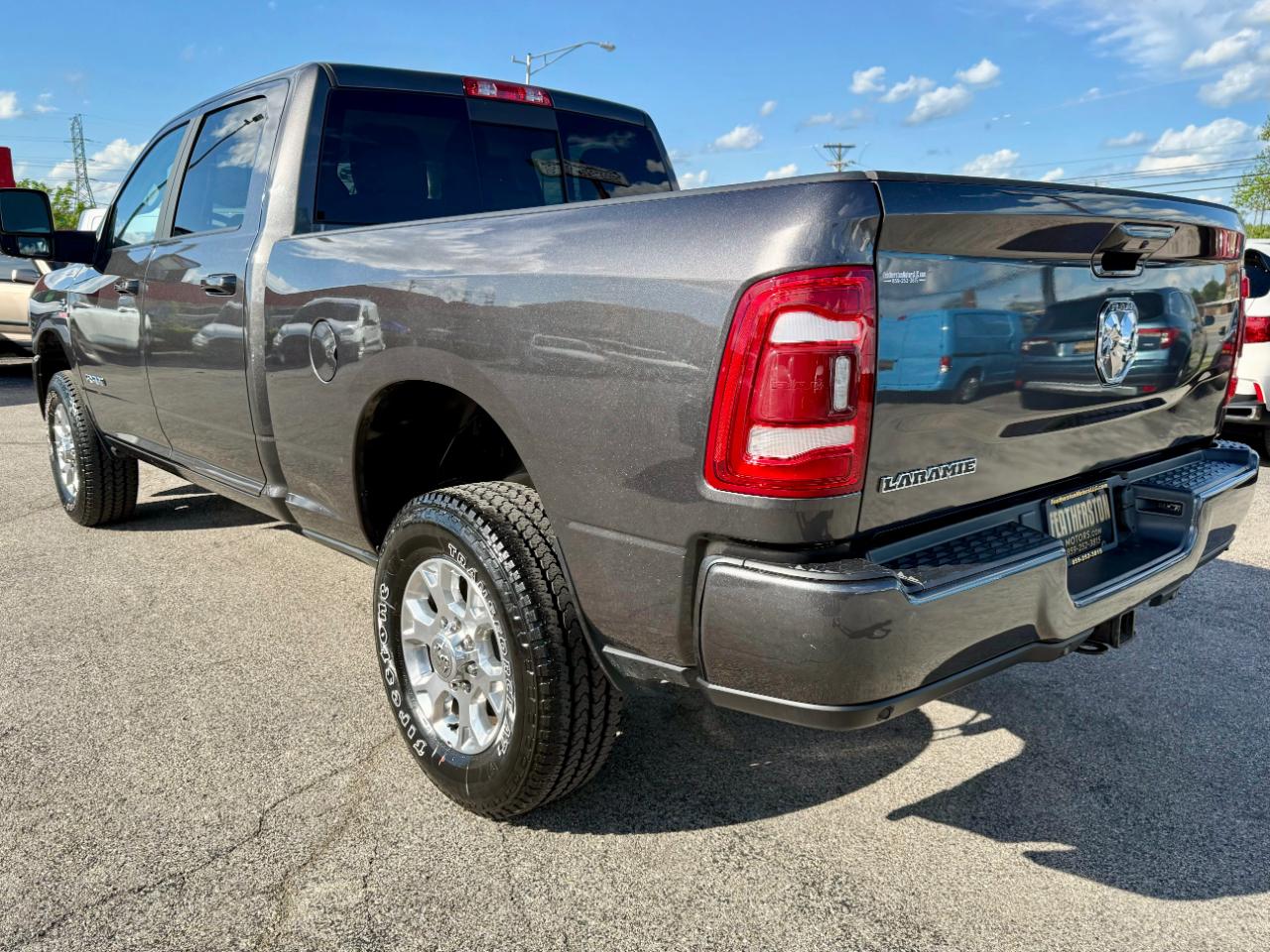RAM 2500 Laramie Crew Cab SWB 4WD 2024