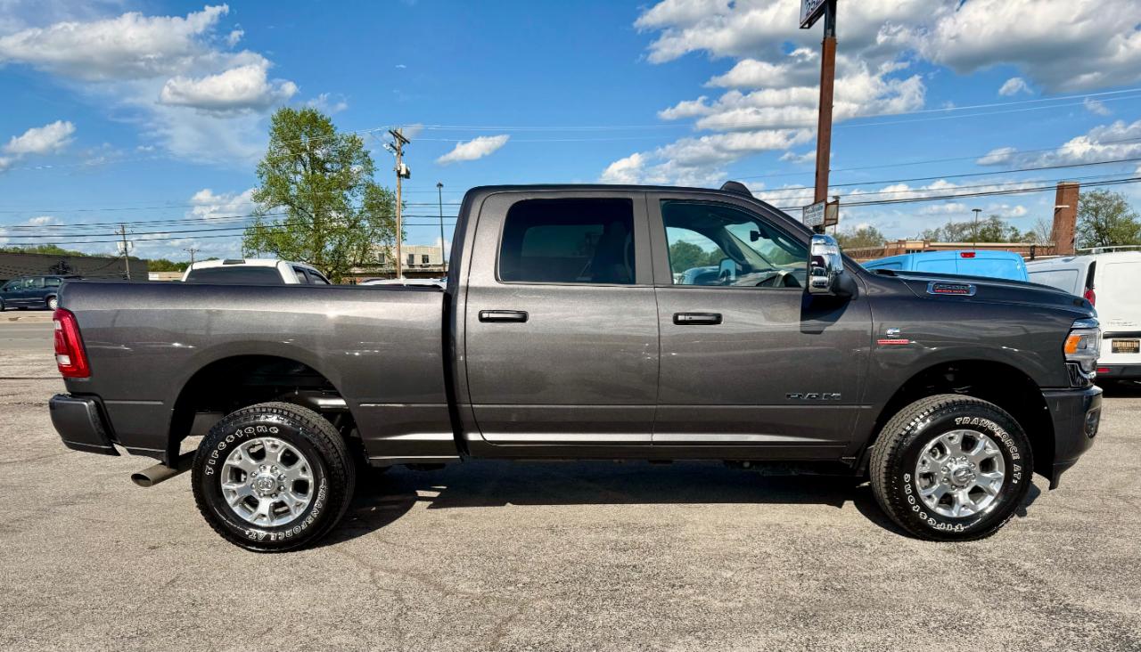 RAM 2500 Laramie Crew Cab SWB 4WD 2024