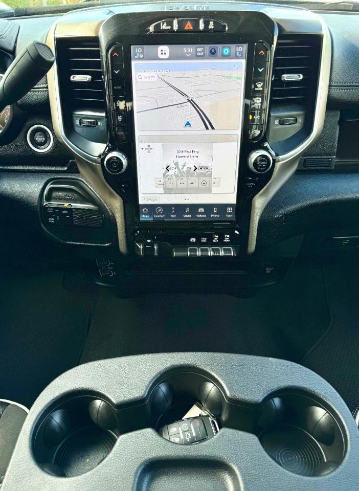 RAM 2500 Laramie Crew Cab SWB 4WD 2024