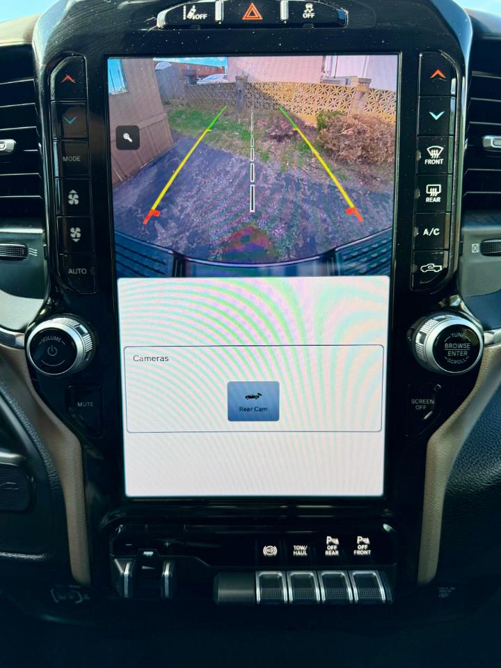 RAM 2500 Laramie Crew Cab SWB 4WD 2024