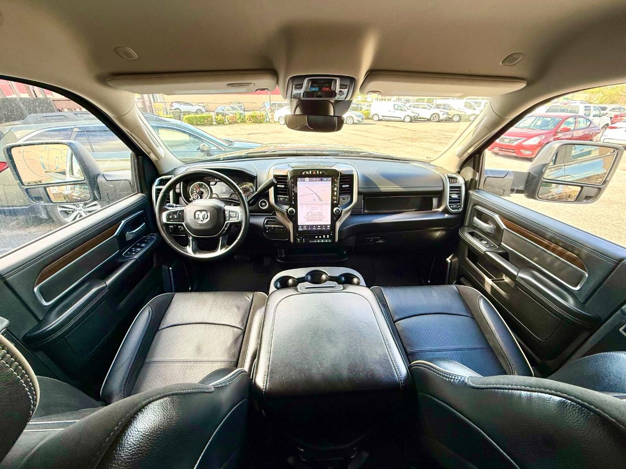 RAM 2500 Laramie Crew Cab SWB 4WD 2024