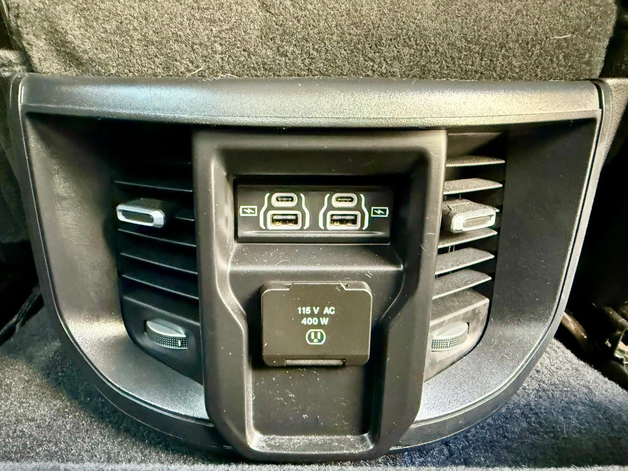 RAM 2500 Laramie Crew Cab SWB 4WD 2024