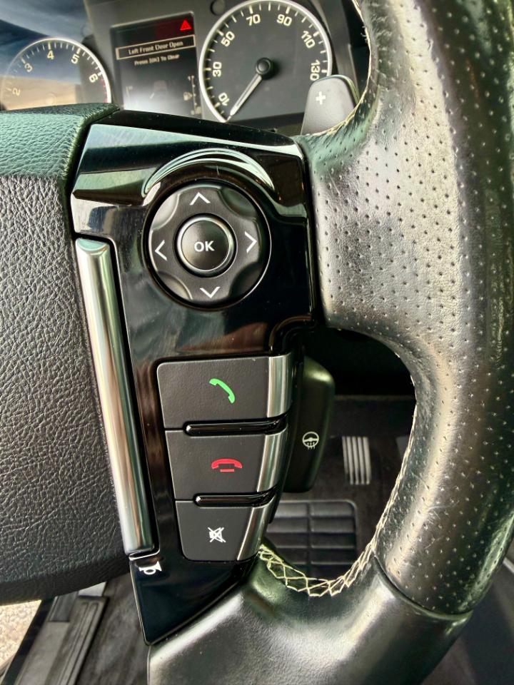 Land Rover LR4 4WD 4dr HSE LUX Landmark Edition 2016