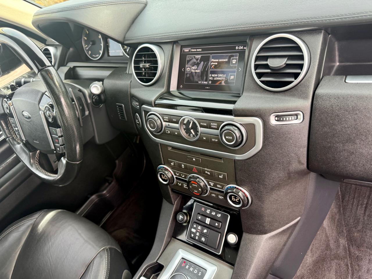 Land Rover LR4 4WD 4dr HSE LUX Landmark Edition 2016