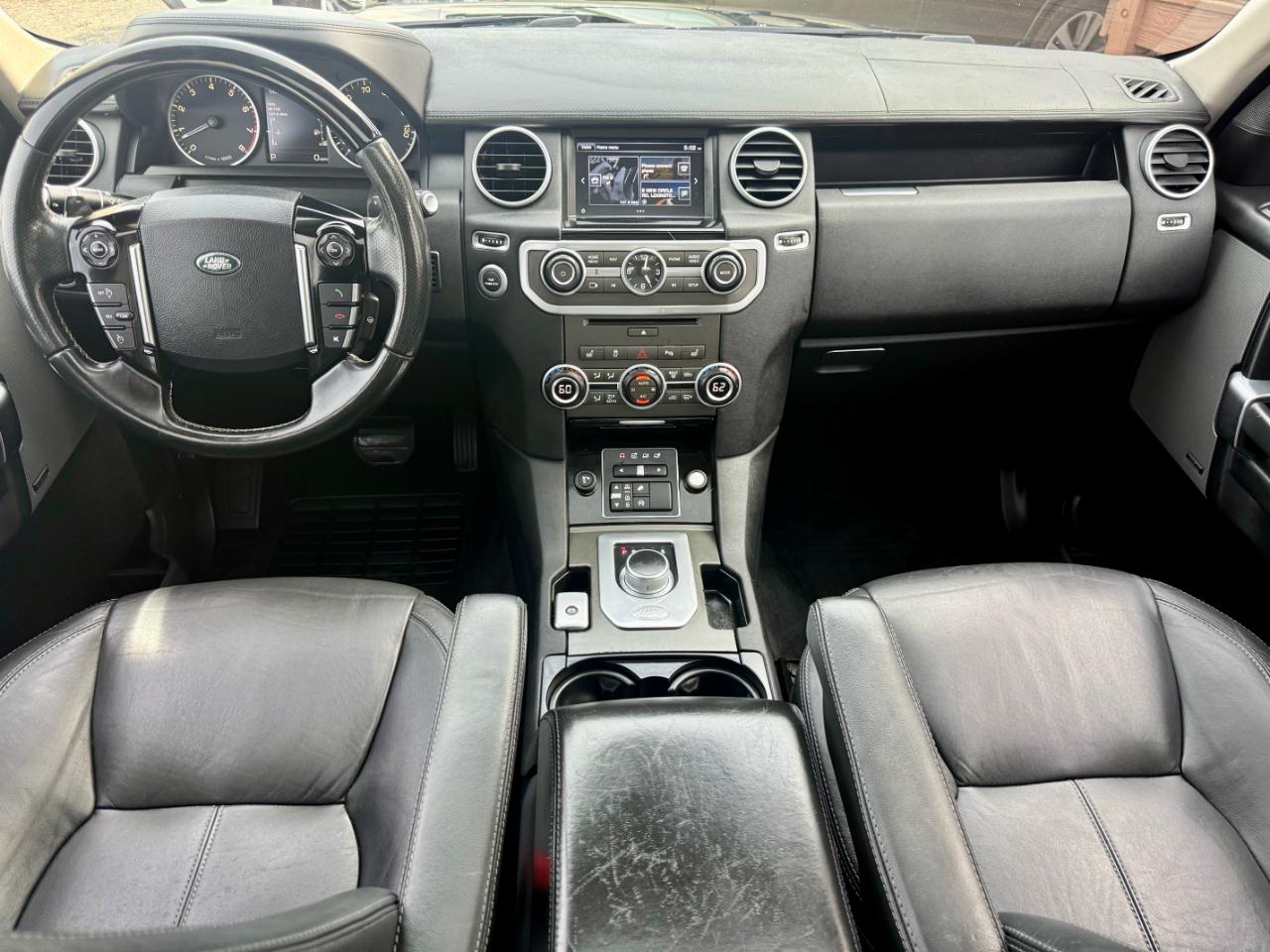 Land Rover LR4 4WD 4dr HSE LUX Landmark Edition 2016