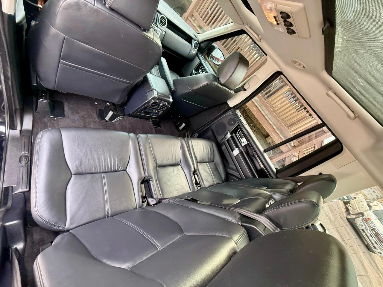 Land Rover LR4 4WD 4dr HSE LUX Landmark Edition 2016