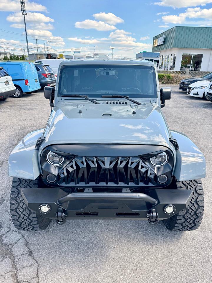 Jeep Wrangler Unlimited Sahara 4WD 2014
