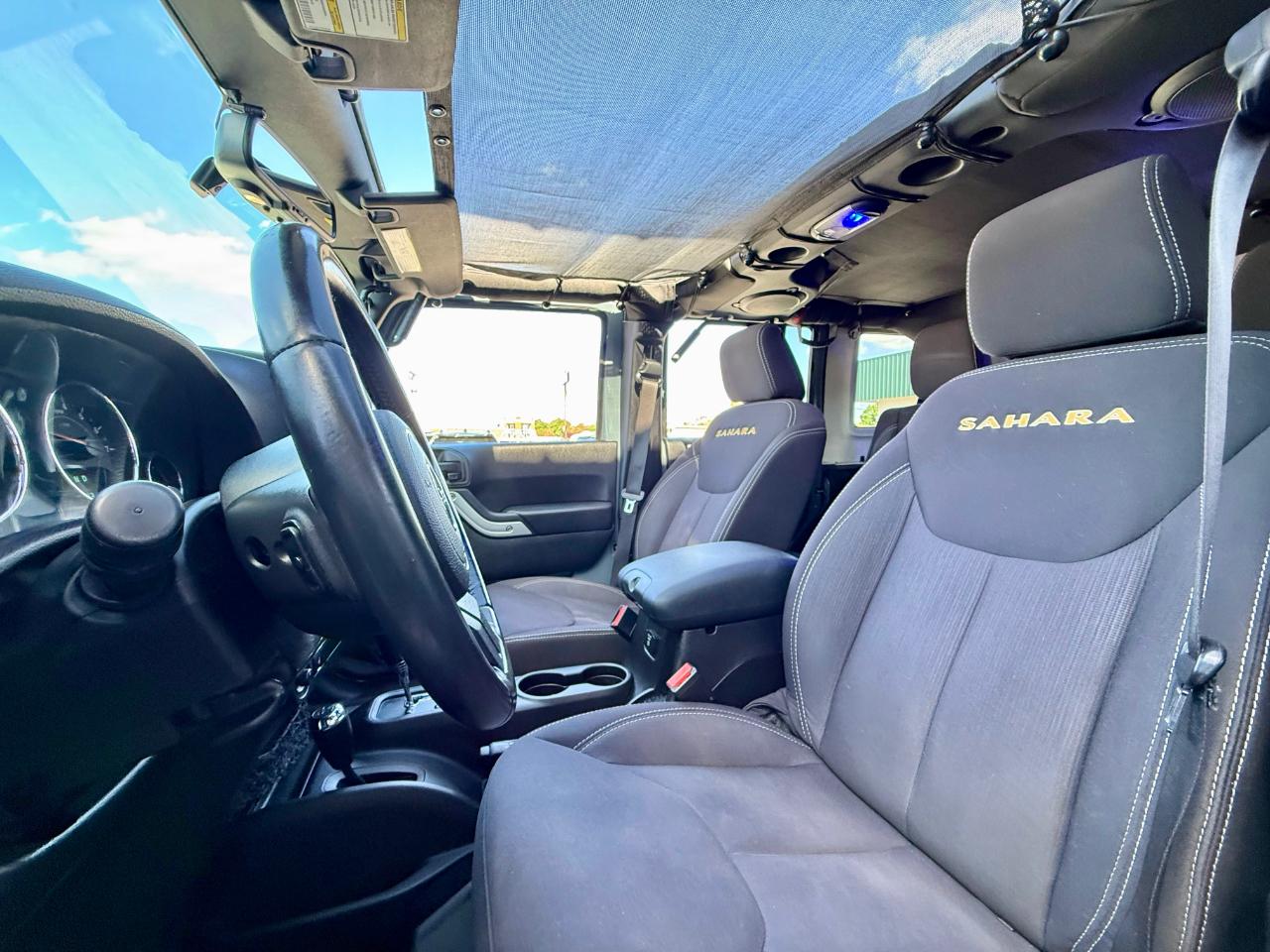 Jeep Wrangler Unlimited Sahara 4WD 2014