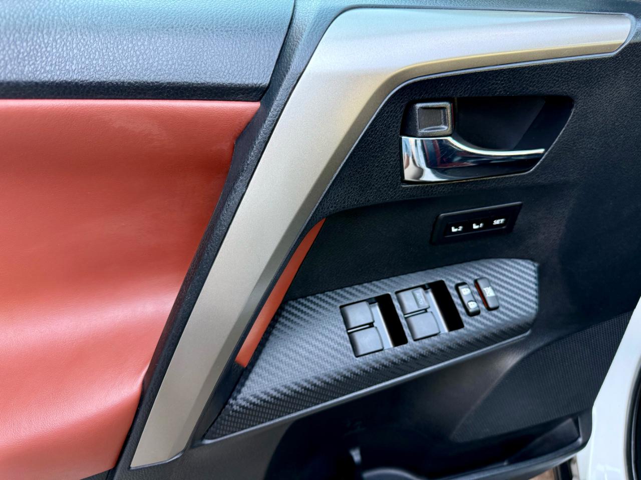 Toyota RAV4 Limited AWD 2014