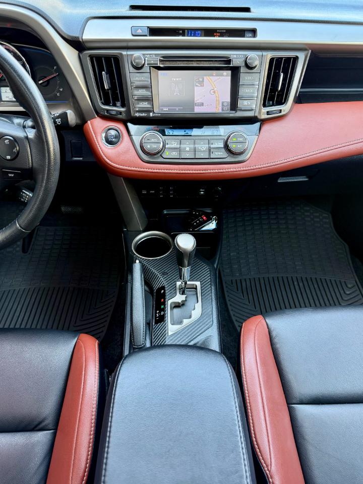 Toyota RAV4 Limited AWD 2014
