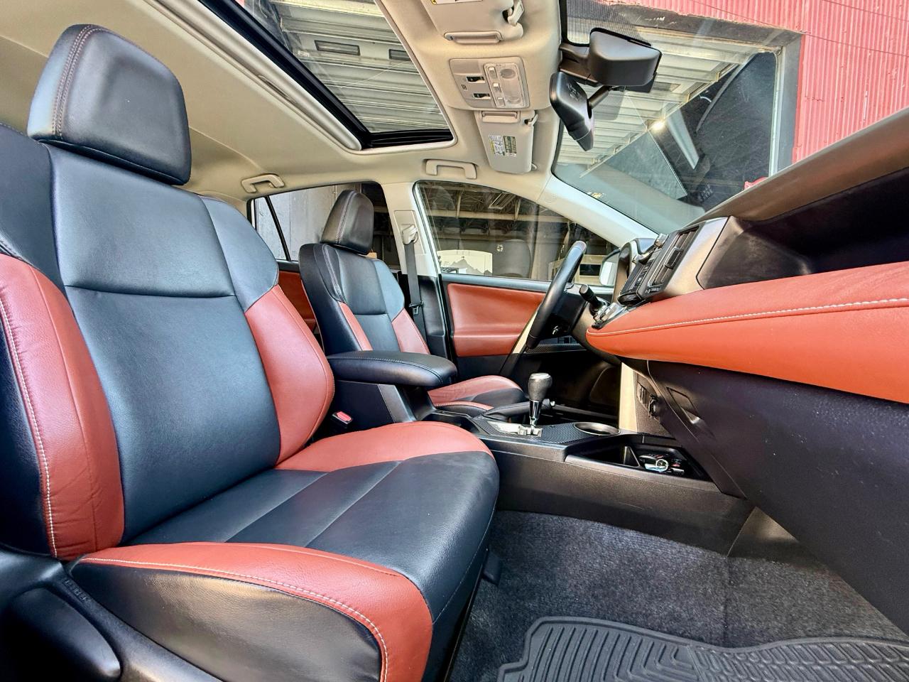 Toyota RAV4 Limited AWD 2014