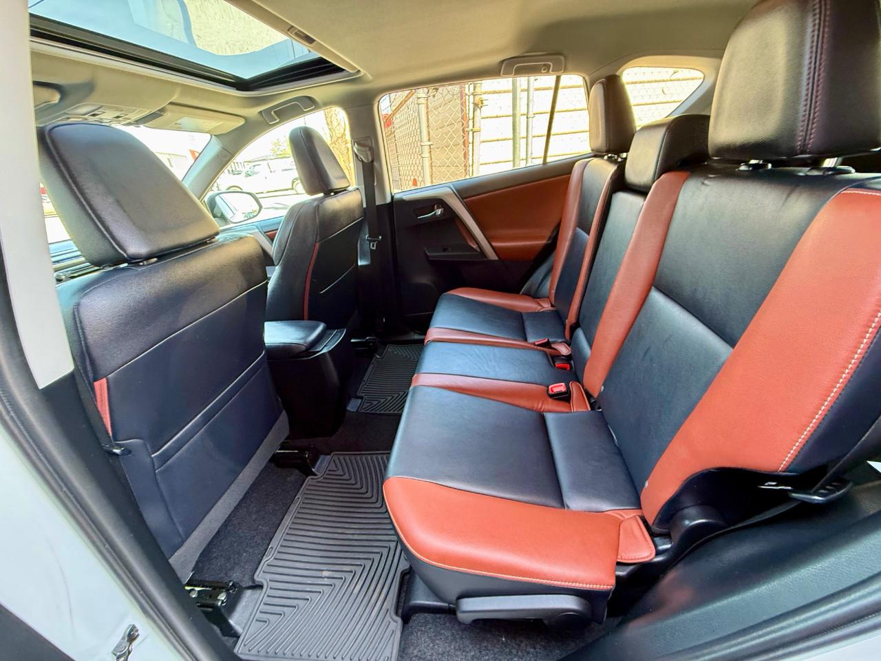 Toyota RAV4 Limited AWD 2014