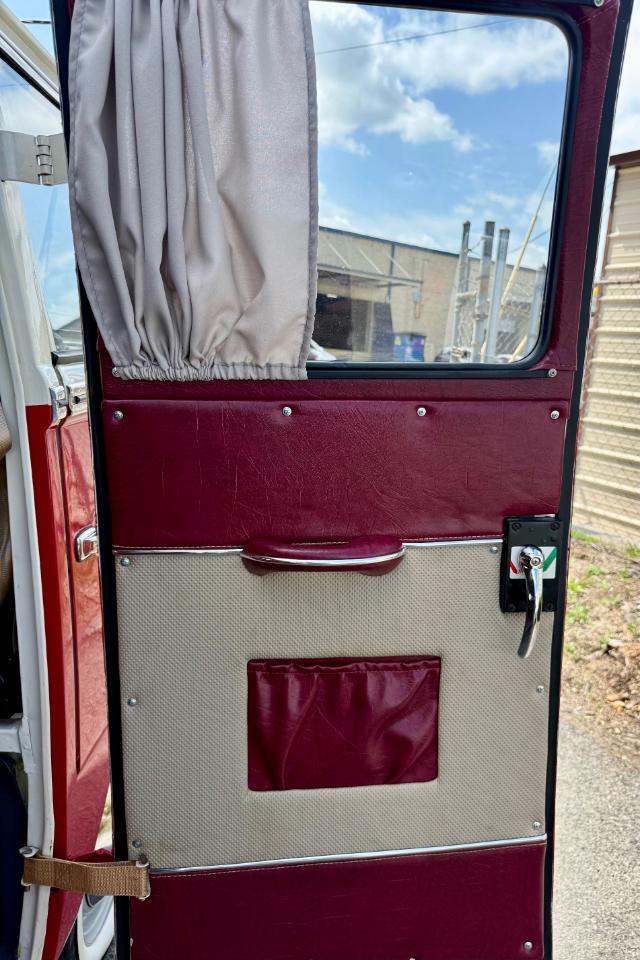 Volkswagen Kombi  1974