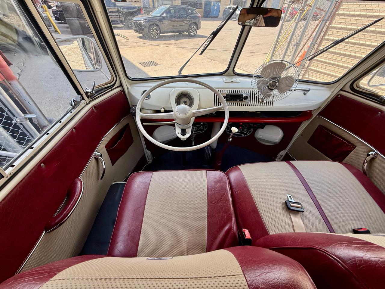 Volkswagen Kombi  1974