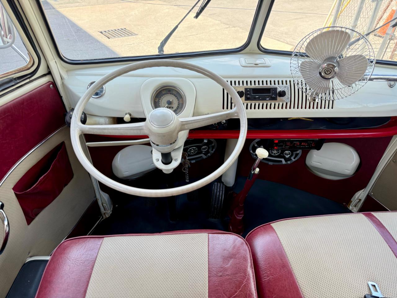 Volkswagen Kombi  1974