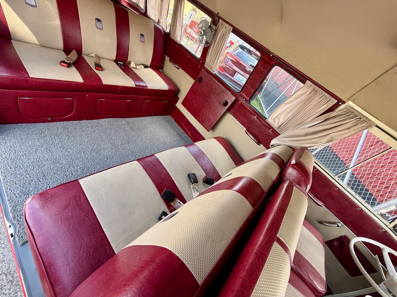 Volkswagen Kombi  1974