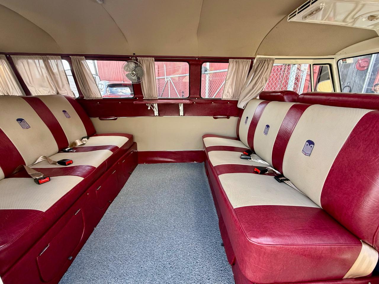 Volkswagen Kombi  1974