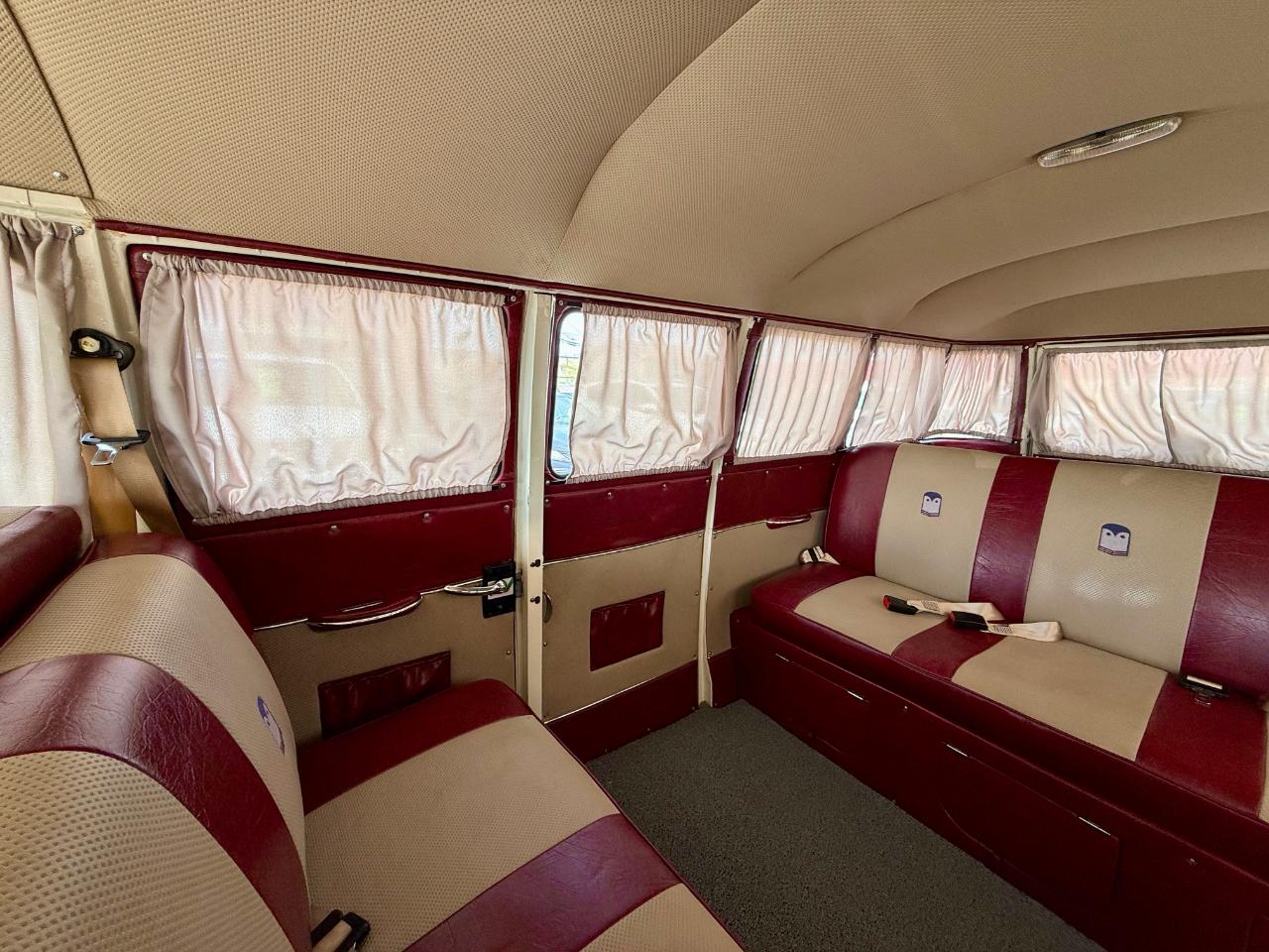 Volkswagen Kombi  1974