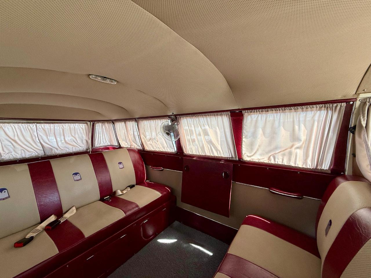 Volkswagen Kombi  1974